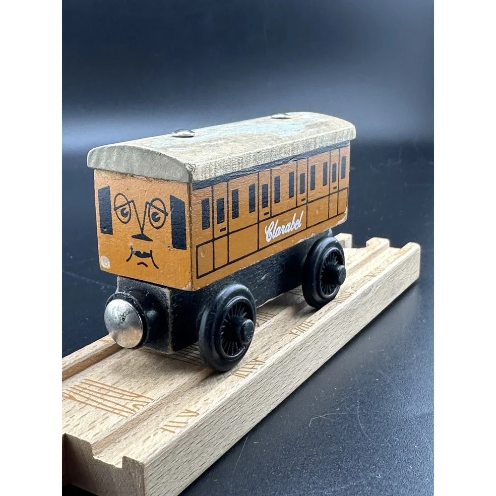 Clarabel Passenger Car Thomas Wooden Railway Vtg 2003 Train Engine Gullane‎
